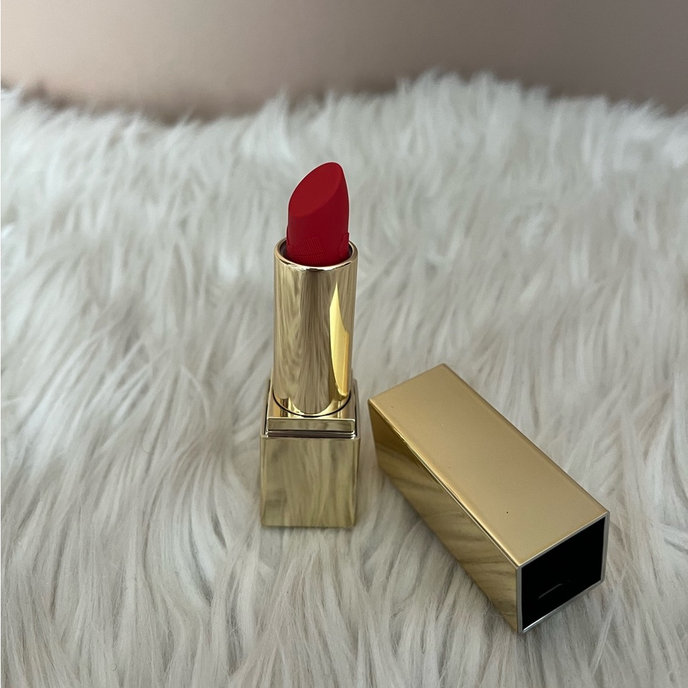 {Estee Lauder} Red Ribbon Limited Edition Lipstick - Picture 3 of 8